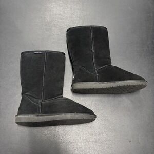 Willowbee Women's Boots Black Fuzzy Size 7 Winter‎ Casual